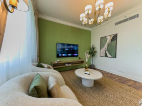 Naseem - Elegant 2BR Retreat with Balcony in Dubai Marina